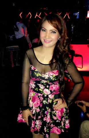 I'm just ordinary woman...:)
