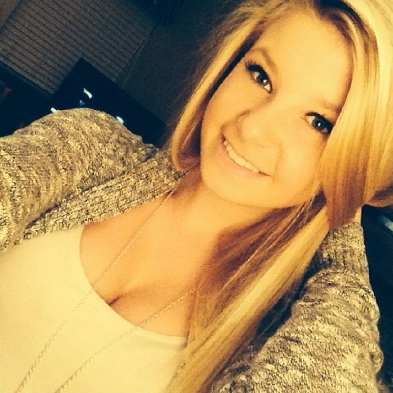 Follow me i follow back new to twitter