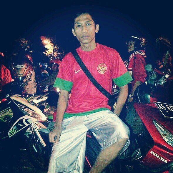 phulonx's profile picture. 