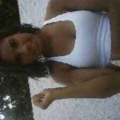 celly_soares's profile picture. ''(...) Nunca deixe que lhe digam que não vale a pena acreditar num sonho que se tem,ou que os seus planos nunca vão dar certo,ou que você nunca vai ser alguém.