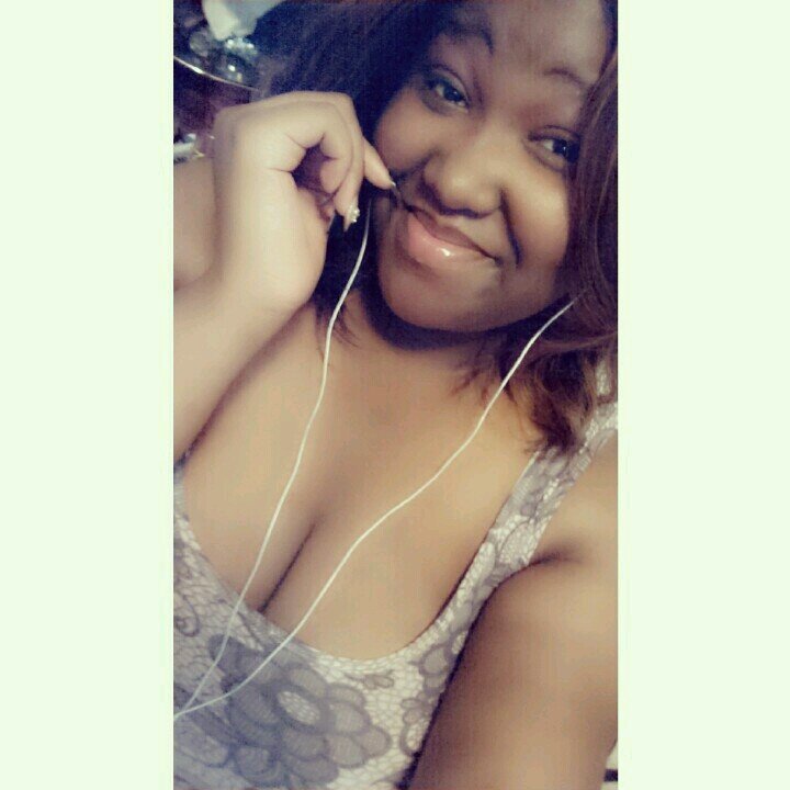 i never let my surrounding influence me. im my own individual #S E N Y A