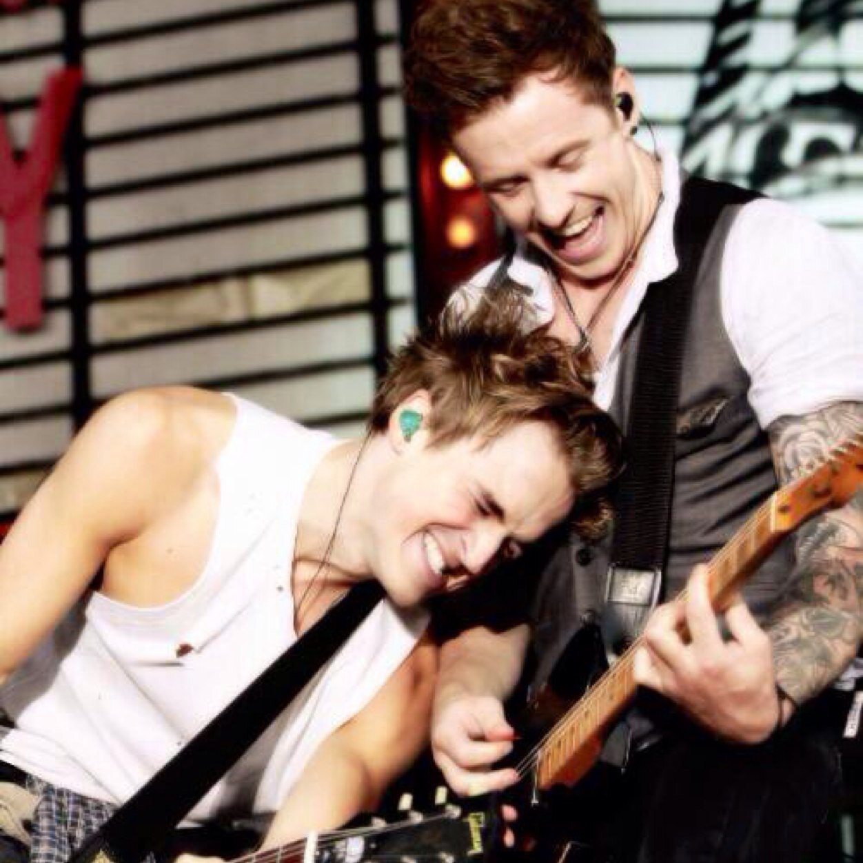 GDsStayForever's profile picture. McFly. Busted. McBusted.