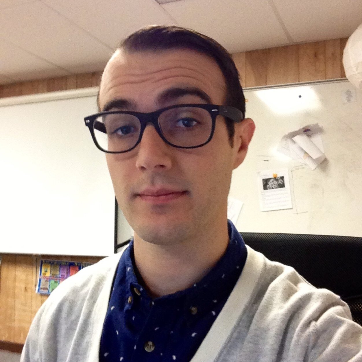 Current account: https://t.co/3yLi6XLB5J
7th grade #History #teacher, #geek, #education, #runner, gardener - #edtech #edchat
