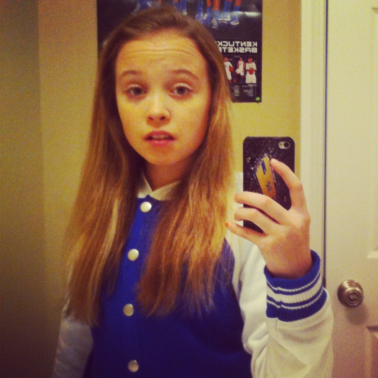 hadleyyy01's profile picture. Dont tell me the skys the limit, when theres footprints on the moon!