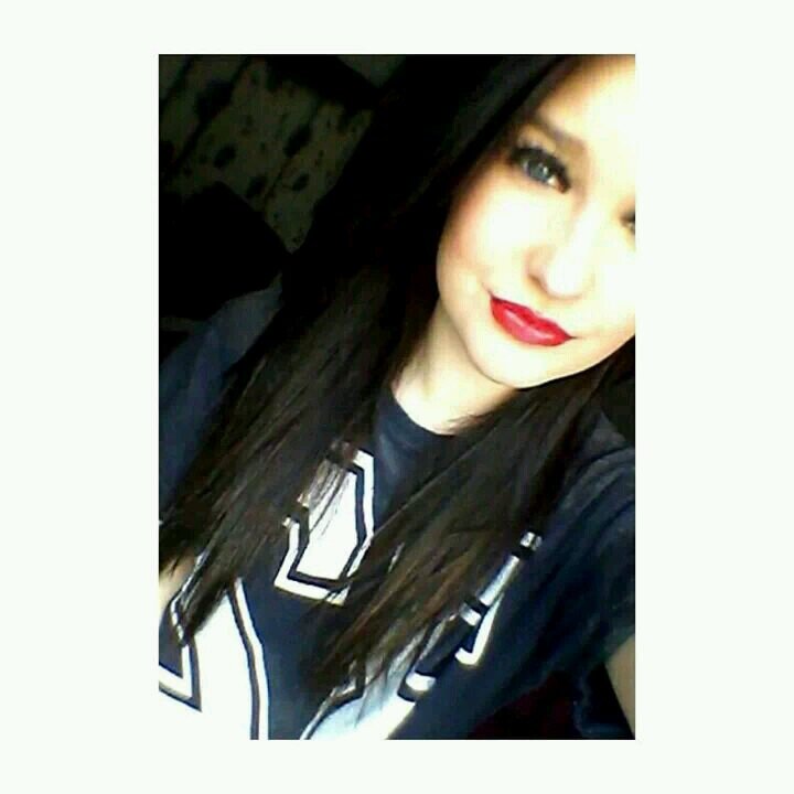 lucymarie1998's profile picture. 15 || Gym || Football || Single