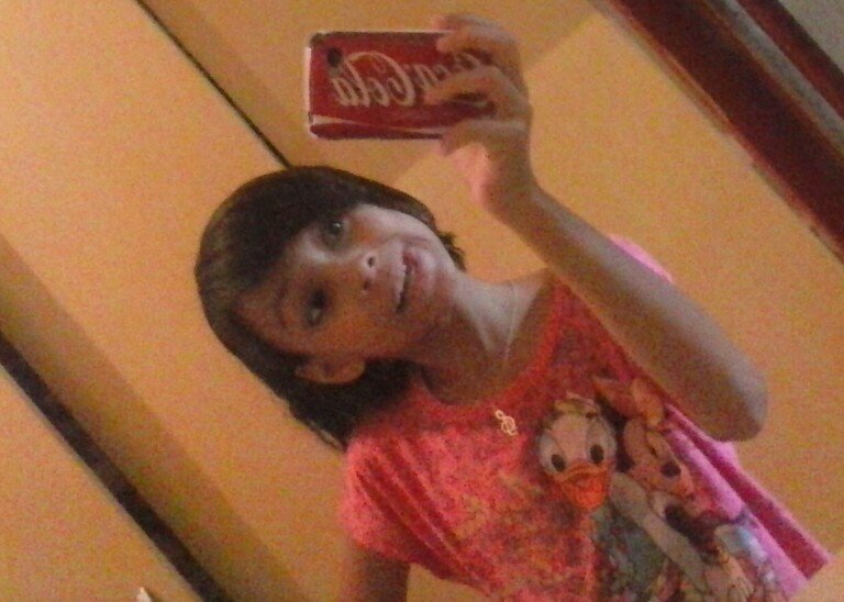 tenho cara de santa mas a unica coisa que nao sou ;)