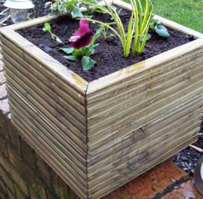 Ayrshires finest hand crafted wooden planters also made to your spectfications, upgrading one garden at a time!