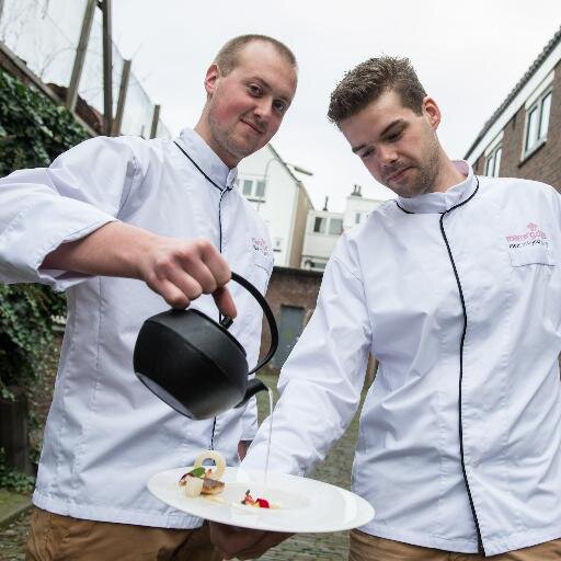 Roaming Chefs houdt zich bezig met gastronomische en culinaire dienstverlening op hoog niveau. wij verzorgen o.a. exclusieve catering en etentjes op locatie.