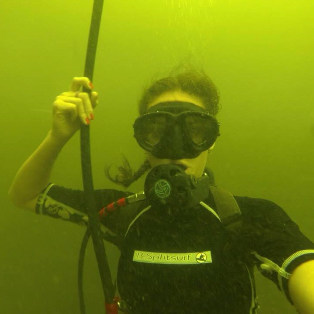 Living underwater for 73 days (Oct 3-Dec15) to inspire and educate students.