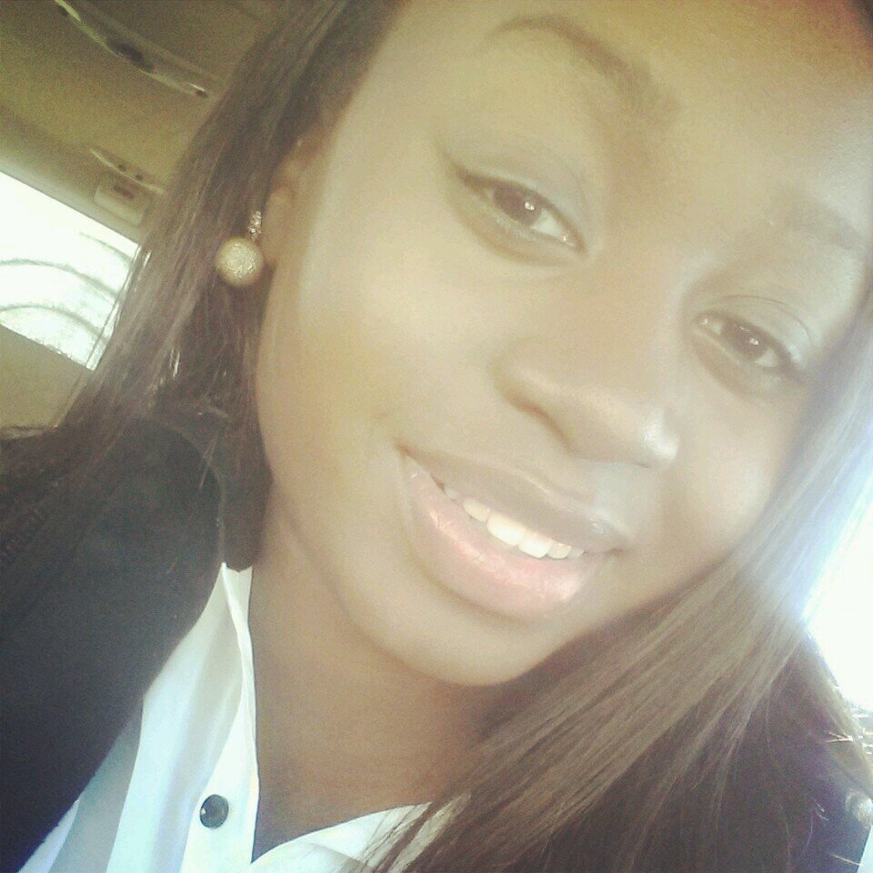 IM MARRiED TO THE MONEY : ) DONT GOT TIME FOR THESE FUCK NIGGAS . I ONLY ROLL WTH PRETTY BITCHES THATS CHECKIN THAT BAG WITH ME : ))) 3