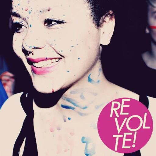 go insane, go insane,
throw some glitter, make it rain.