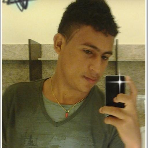 amo a vida pq na vida alguem me amar...