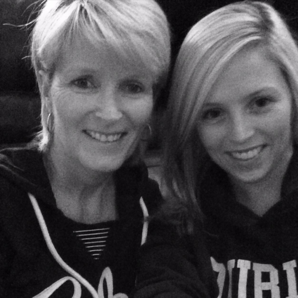 UnaUroy's profile picture. 