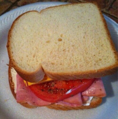 Howlnteresting's profile picture. My phone battery is at 70%