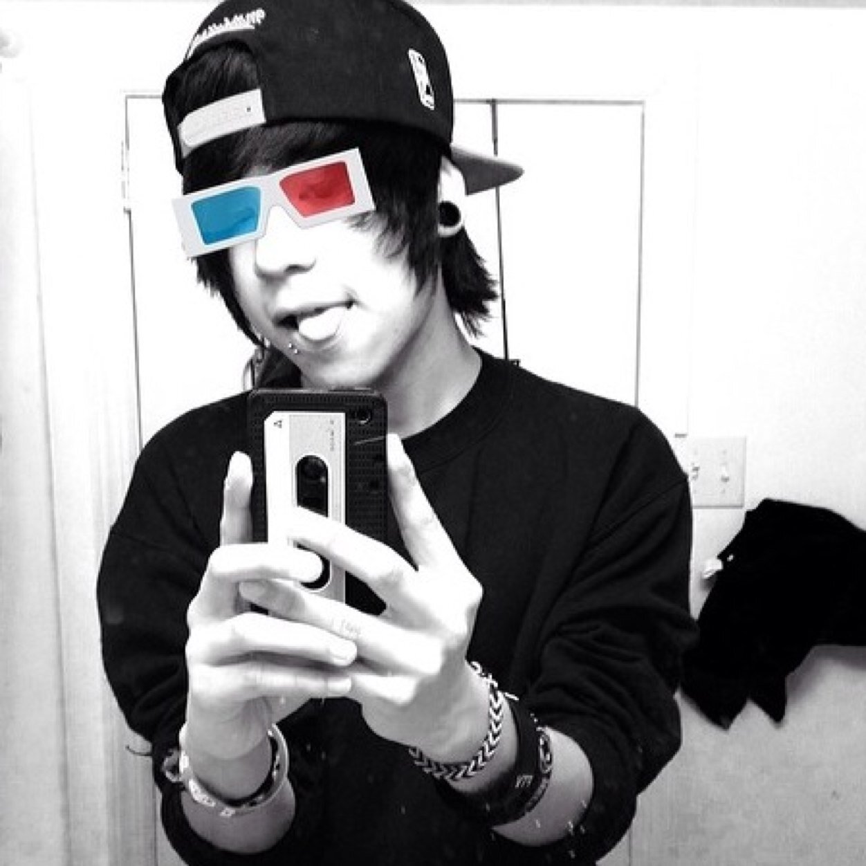 Kaydennnn_'s profile picture. Kayden||Bi||16||Don't follow to unfollow||Sex is nice||Getting high is nicer||Making love is mmf.||See that follow button? I'd tap that shit(;