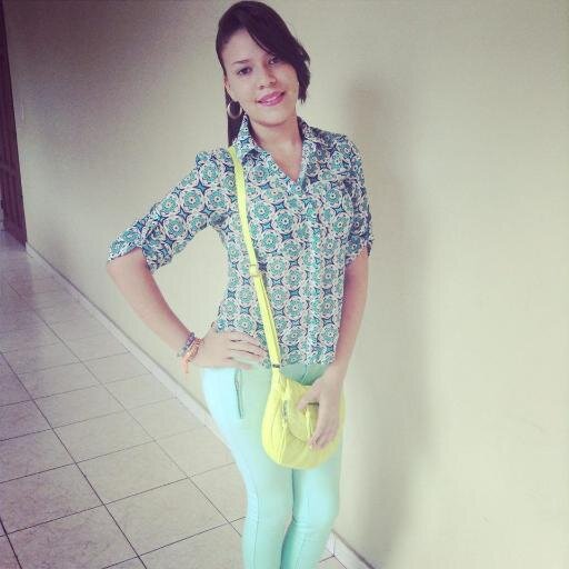 iNSTAGRAM~xalisongarciax~