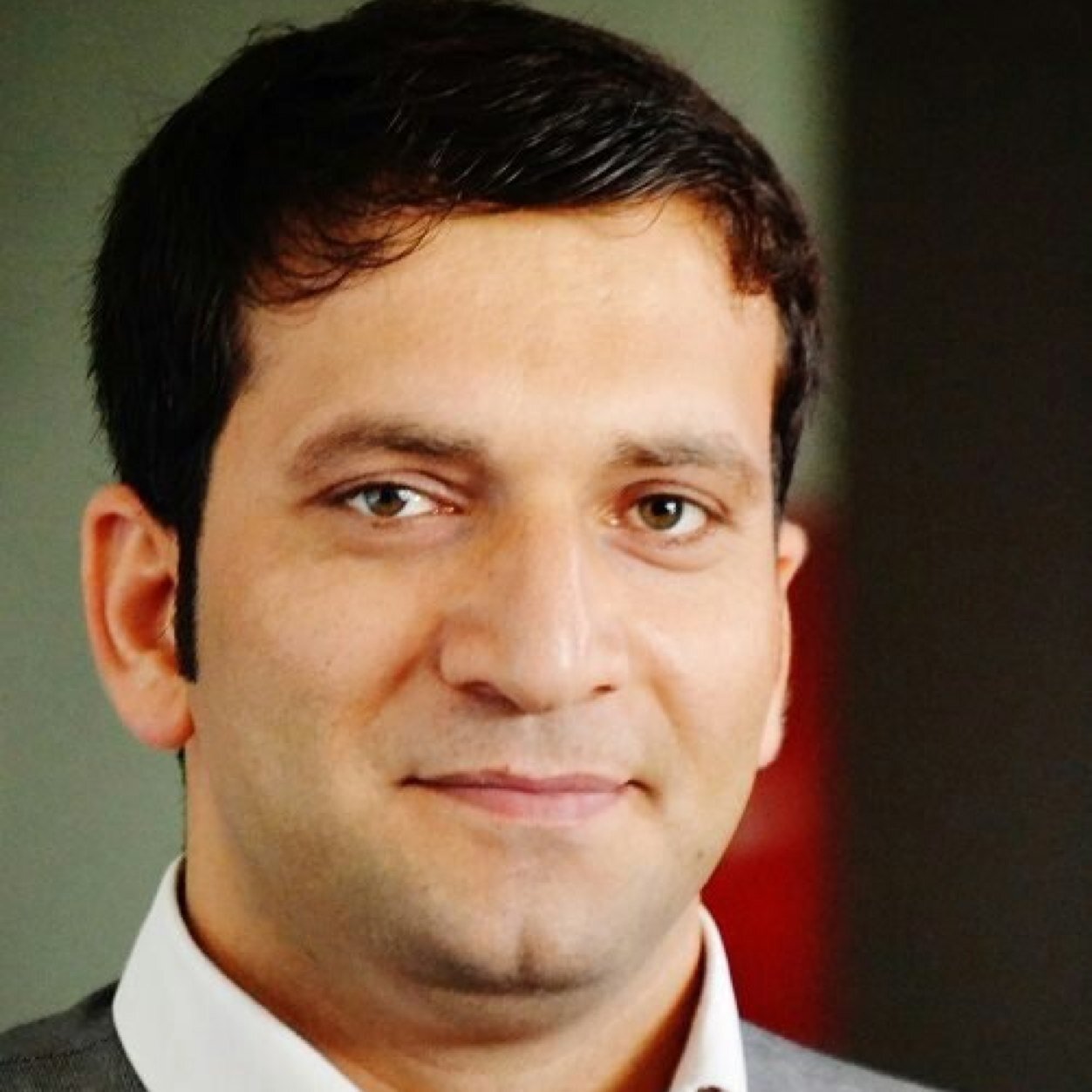 BmWaliyar's profile picture. 