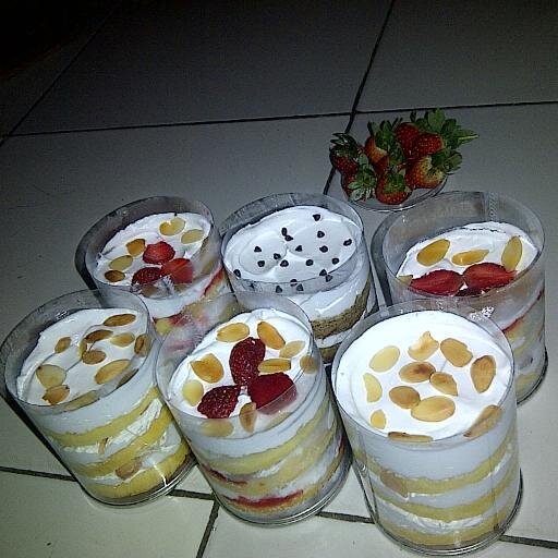 Rasakan sensasi makan cake langsung dalam toples  JARCAKE  order sms 0838-7447-1066 bb 28D5F916
