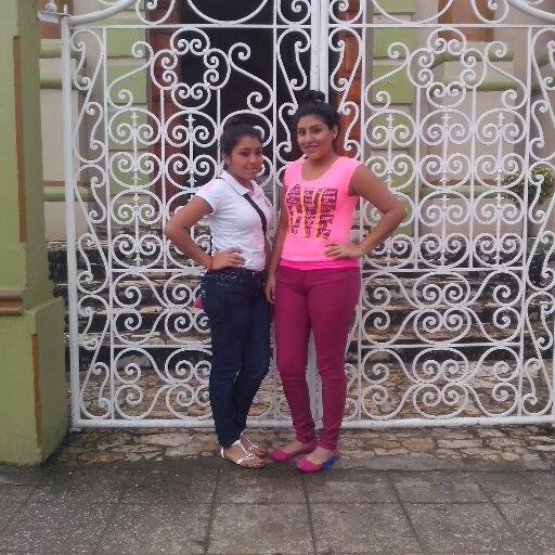 se feliz a tu manera, porqee la felicidad no es lo qe dicen los demas si no la qe te hace feliz a ti  ♥ ♥ :*