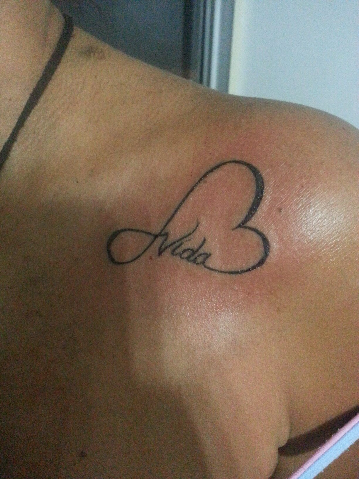 maribeleguizamo's profile picture. Vivo en un Pais donde la JUSTICIA es INJUSTA, donde la AMBICION DE PODER es mas GRANDE que el BIENESTAR DE UN PAIS. por eso Si Quiero Paz, Lucho por La Libertad