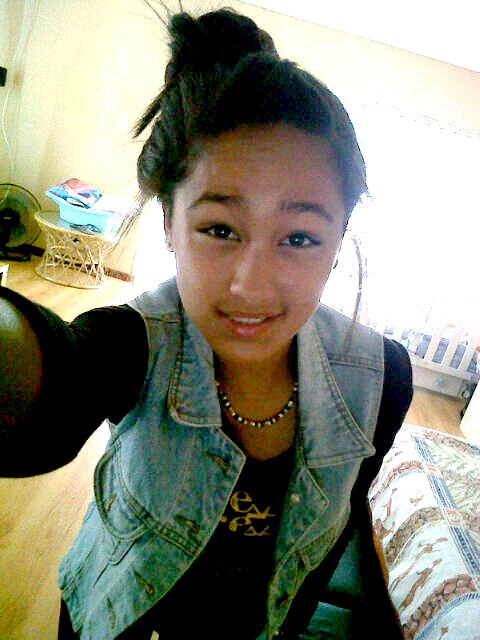 Music is my life and always will be ..ii am who ii am and nobody will change that ..follow me 4 the best tweets ♡