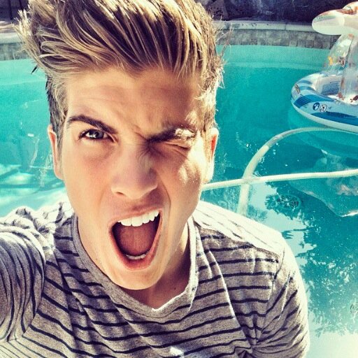 Joey Graceffa is lyfe!