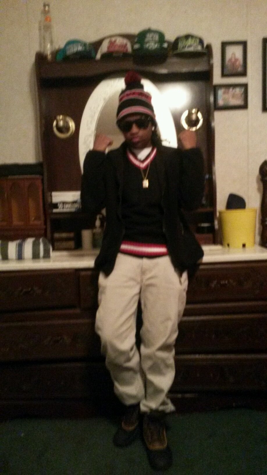 •Hard work beats talent, when talent fails to work hard                                            ★StaR in Da MakiN★    》 z 6 o D 《