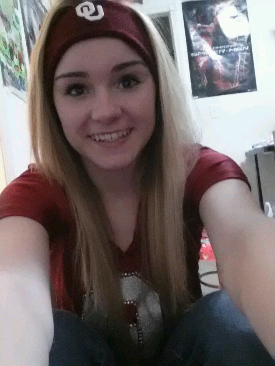 the name is madi. single&15! follow! I follow back!