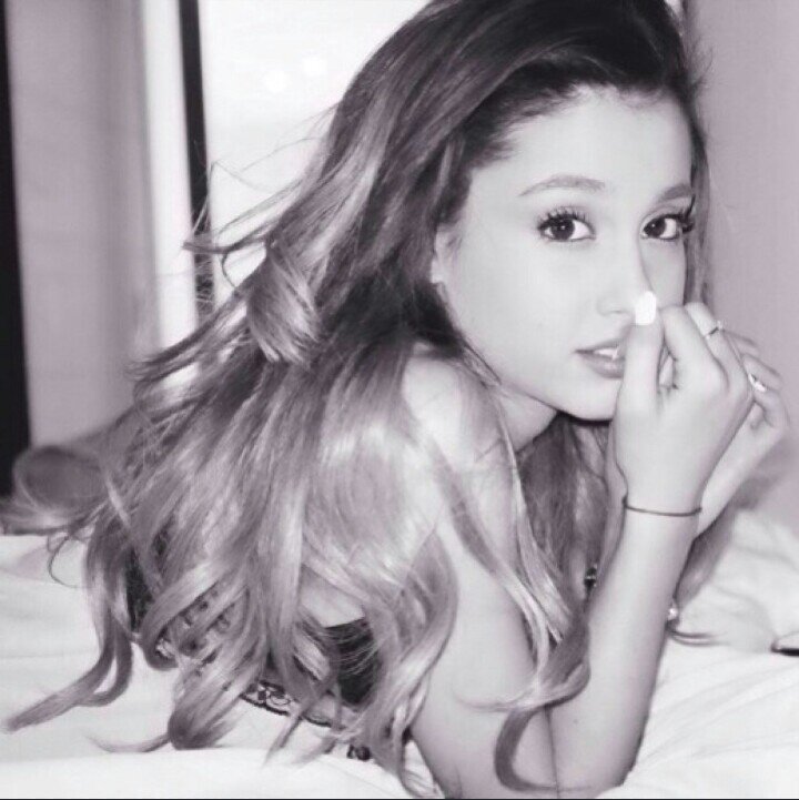 when you cant sleep at night, your awake in someone elses dream.ariana grande,john legend,selena gomez,demi lovato,iisuperwomanii.
