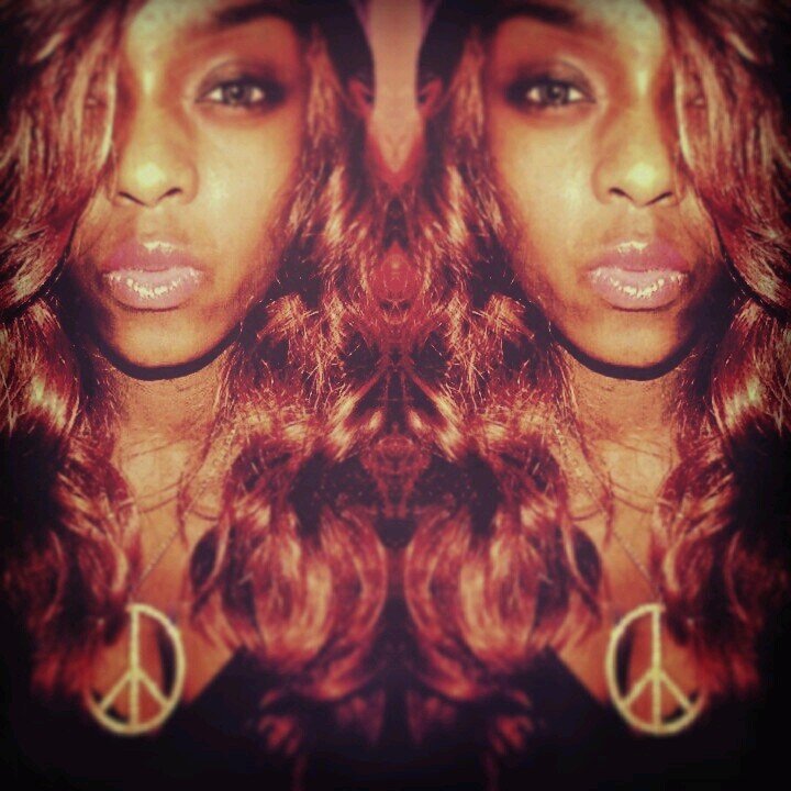 NiaaLDN's profile picture. UNFOLLOW THIS ACCOUNT, FOLLOW MY NEW ONE @nxaaldn