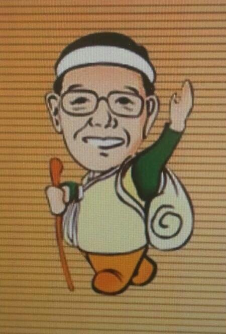 rh201's profile picture. #self_intro
나는 이제 정치를 접고 남도창 판소리를 배우며 즐깁니다. 정치판의 시시비비는 날카롭게 분별합니다. 그러나 정치보다 더 아름다운 것은 모든 사람들에게 뜨거운 가슴을 여는 일입니다. .