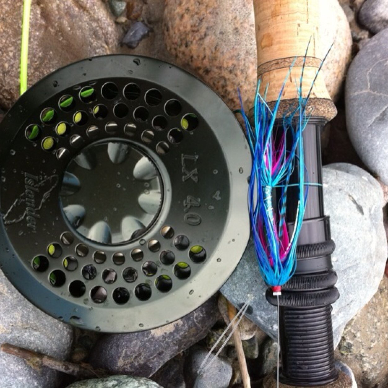 Fly Fishing in Alberta, got something we need to know? tweet us at we will share 🇨🇦
