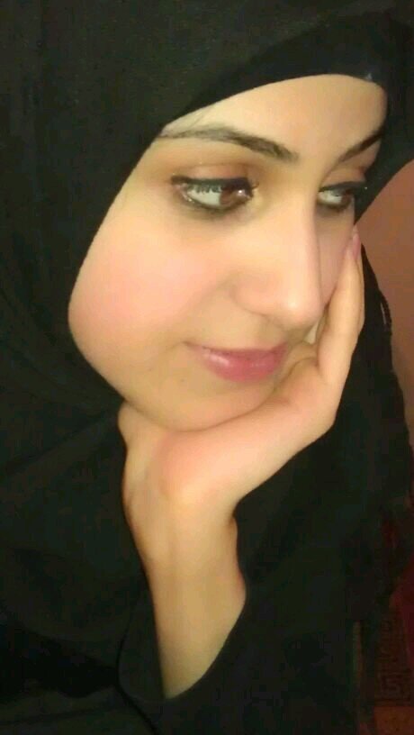 AUB student. Nurse to be