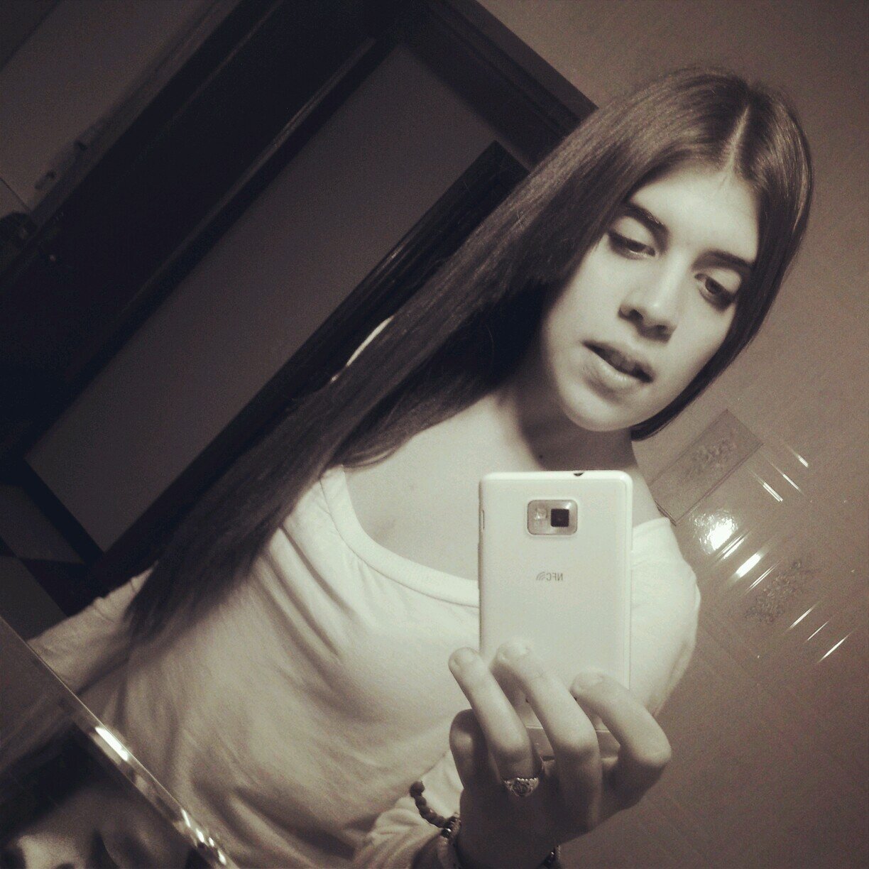 18•• Dime que no puedo hacerlo y tendré un motivo más para lograrlo. →Disfrutando el momento♡