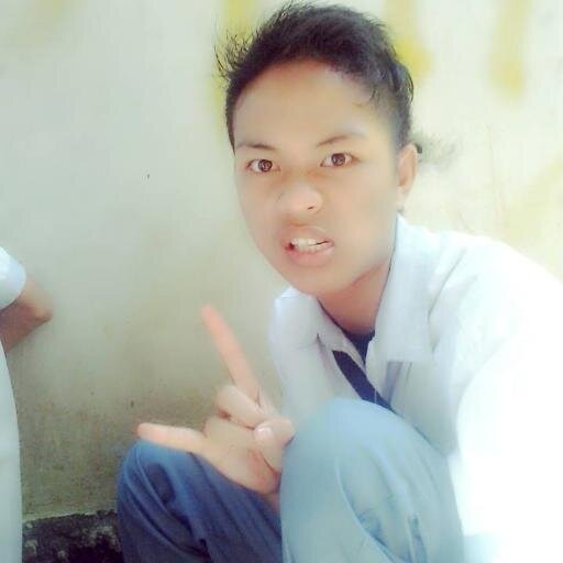 LaLiSBD's profile picture. Saya adalah anak paling bungsu dari 3 bersaudara Pacar saya adalah TPT, Saya sekolah di SMKN 2 Manado, Kelas XII TKJ II