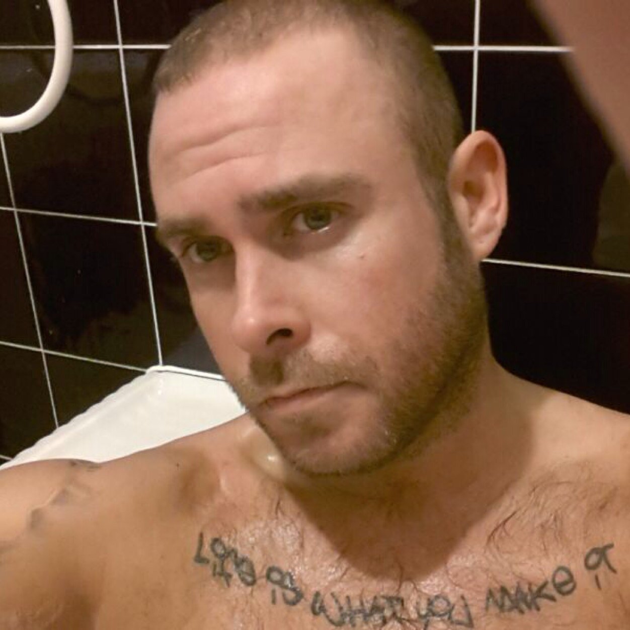 UnzeyLee's profile picture. New twitter account because like the numpty i am i left my old one deactivated for too long & now its permantly gone:( #MUFC Leigh~Manchester