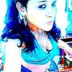 suzana tenho 18 anos sou casada adoro festas