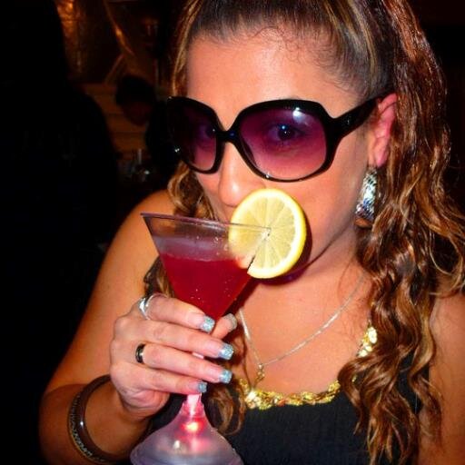 LouLousTweet's profile picture. *