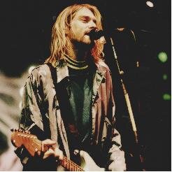 frenchcore|| cobain|| hardcore|| fight for freedom.