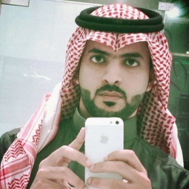 الي يتابعيني عسى الله يحيه .. يامرحبا مثل المطر في هطوله .. ومن صد عني جعل ربي يهنييه .. كلن يبي ذوقه ويتبع ميوله .. PIN:76a59514