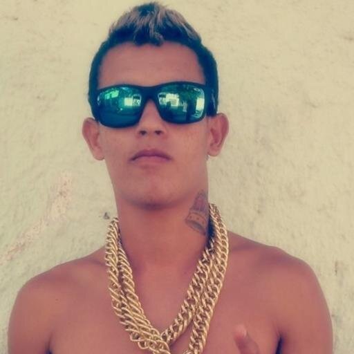 https://t.co/e94Xru9Fk2                      ME SEGUE-SIGO DE VOLTA ;)