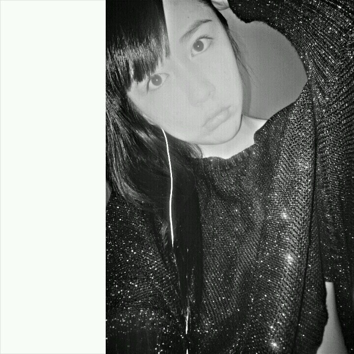 Model at Studio/Singer. Skate. Catwalk. Photoshoot. Malaysian ♡