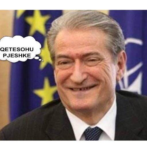 fraxhi's profile picture. 