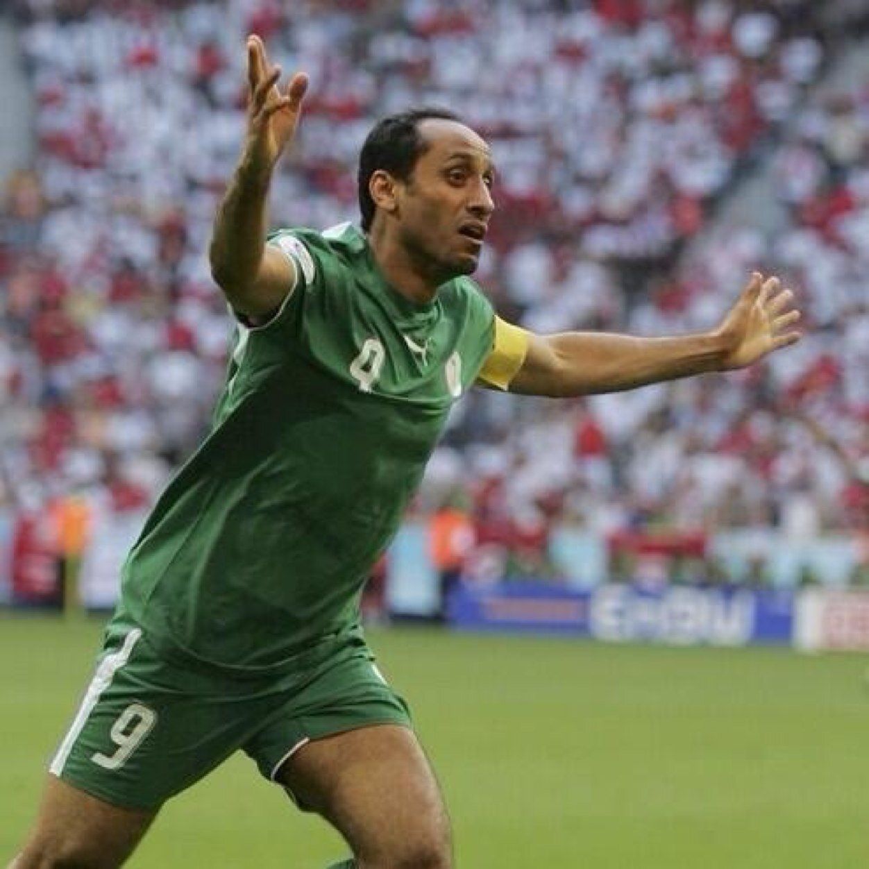 xc__hd's profile picture. http://t.co/5XKhc8Ixgn