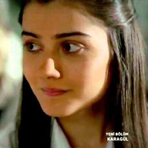 Tek Ayşe Özalp parodi hesaptır. DELİ GİBİ AŞIK VE Bİ OKADARDA MASUM BİR KIZ. ABLAM HERŞEYİM.