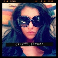 Demetra V. Rinaldi(@craftyleftdee) 's Twitter Profile Photo