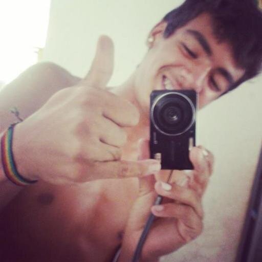 Paz & Amor é só oque quero pra nois ♪