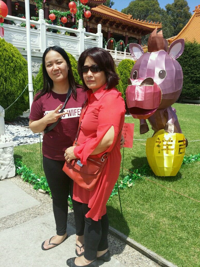 Sandra Awesum, they call me awesome for a reason.