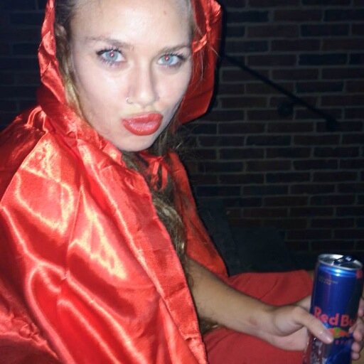 stefanieeec's profile picture. ∆ΦΕ