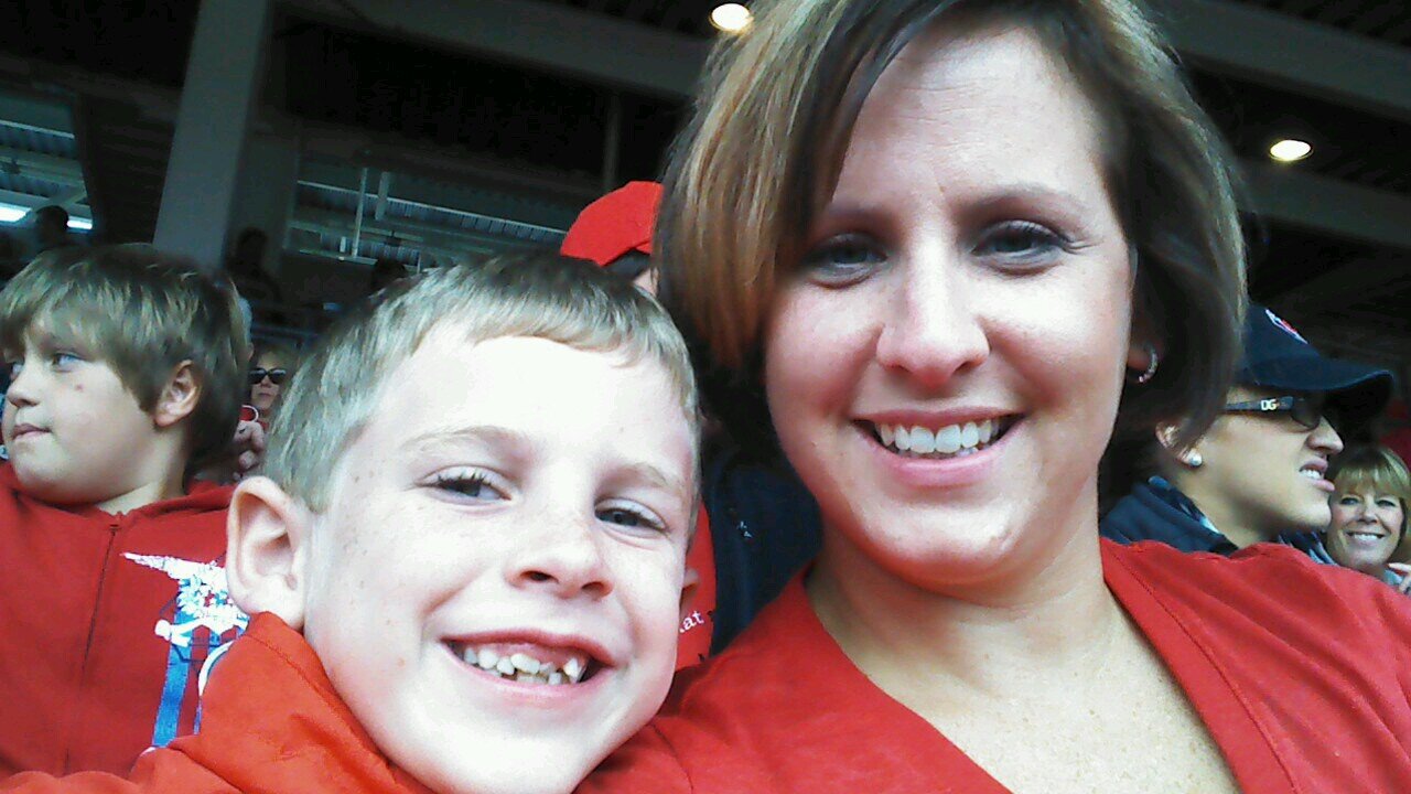 kain_erica's profile picture. Mom, wife, nurse.